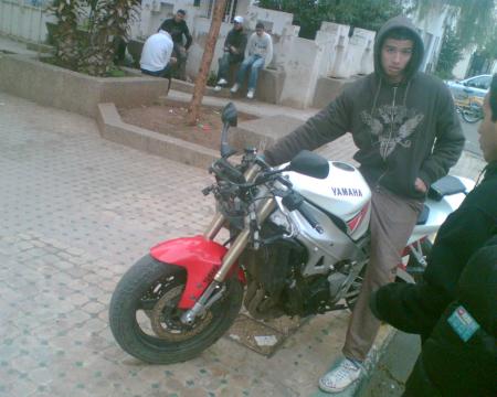 moi  dima  3fixx   encore  avec le  r1  lol