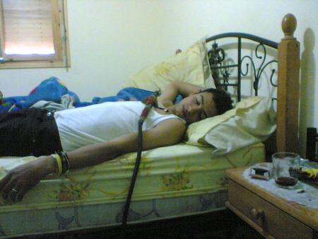 24sur24 chicha je fait dodo avec lui lol