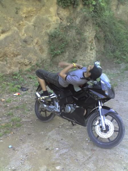 moi dima hma9e  ana crazy hta tof  khasha tkoun mfarawha  mdr??laiss vs comms