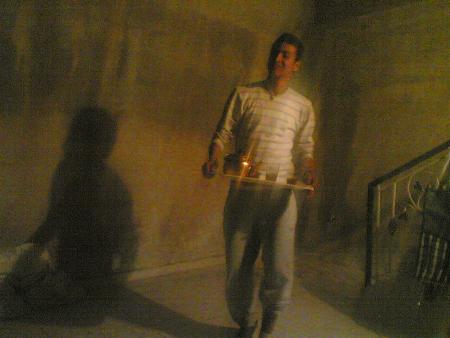 c'est moi  toujours hma9e  ou dima nayda avec les amis?