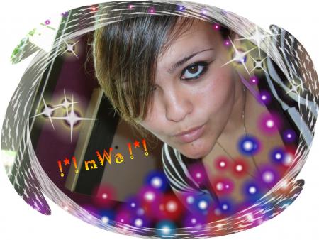 une  fille  que  j'adore  grave  jessica une  meuf  g�nial  gentill  kiss bisou