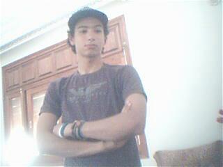 encore moi rien adire