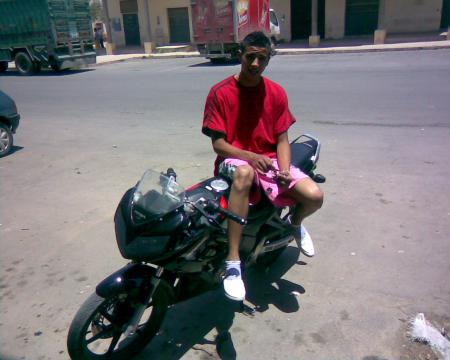 moi f houmti avec le ribson 125 fuck bozabal  wa mdr  akhouti???