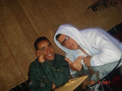 twahachtkoum  al 3achran  bazaf  la3fou  reda et charif