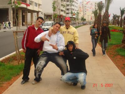 c'est moi  et reda  dima  robla fin makana