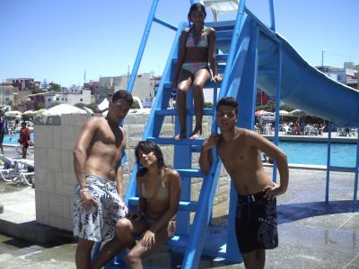 reda  et son couz mido ou zlala 3la bnat nass wa lol  khoudo rahatkoum  mdr?