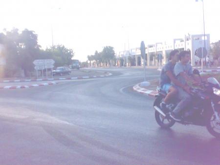 encore moi et shaybi rwina f tri9 adyal m�knass