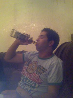 c'est hatim de m�knissss  akhouti  3la  sif dawazt m3a  had sat la3fou  vraiment  crazy  wakha mabaynach fih