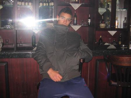 moi ou  mini  barr  a   hotel  dalan